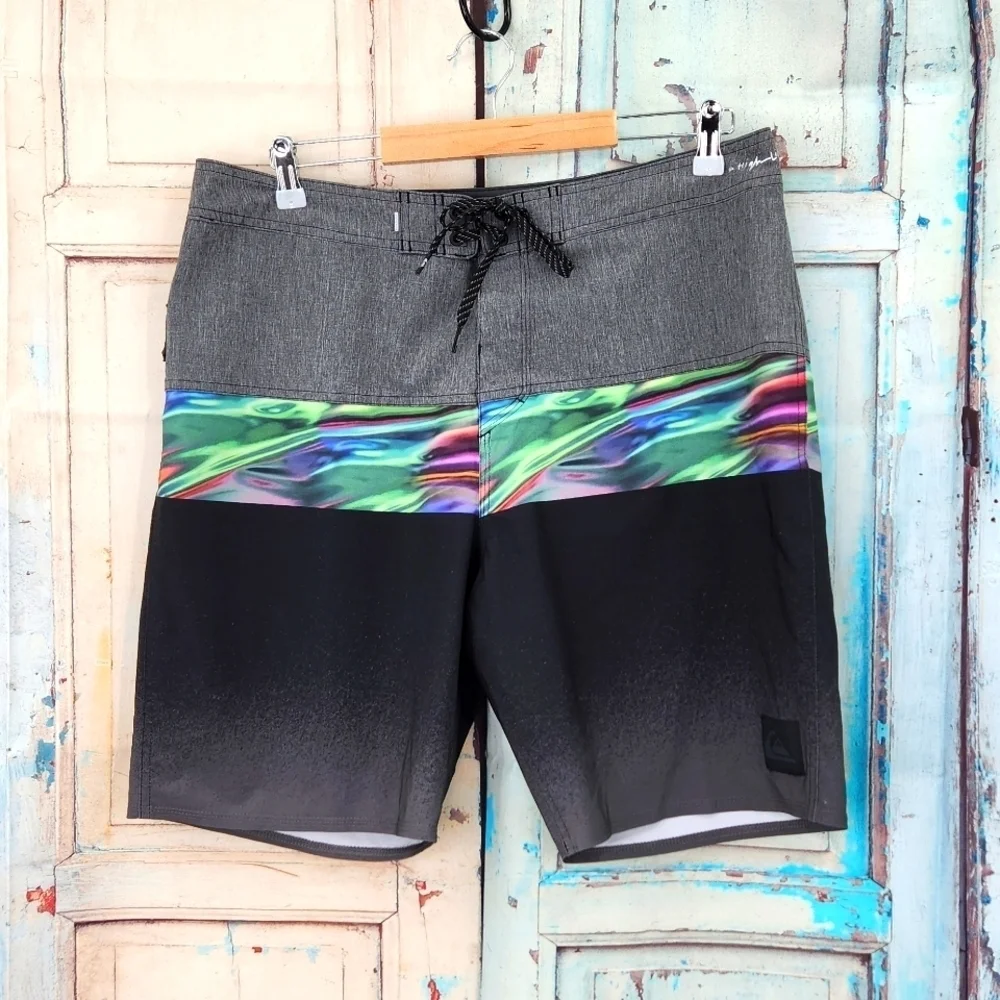 Quicksilver‎ High Line Board Shorts